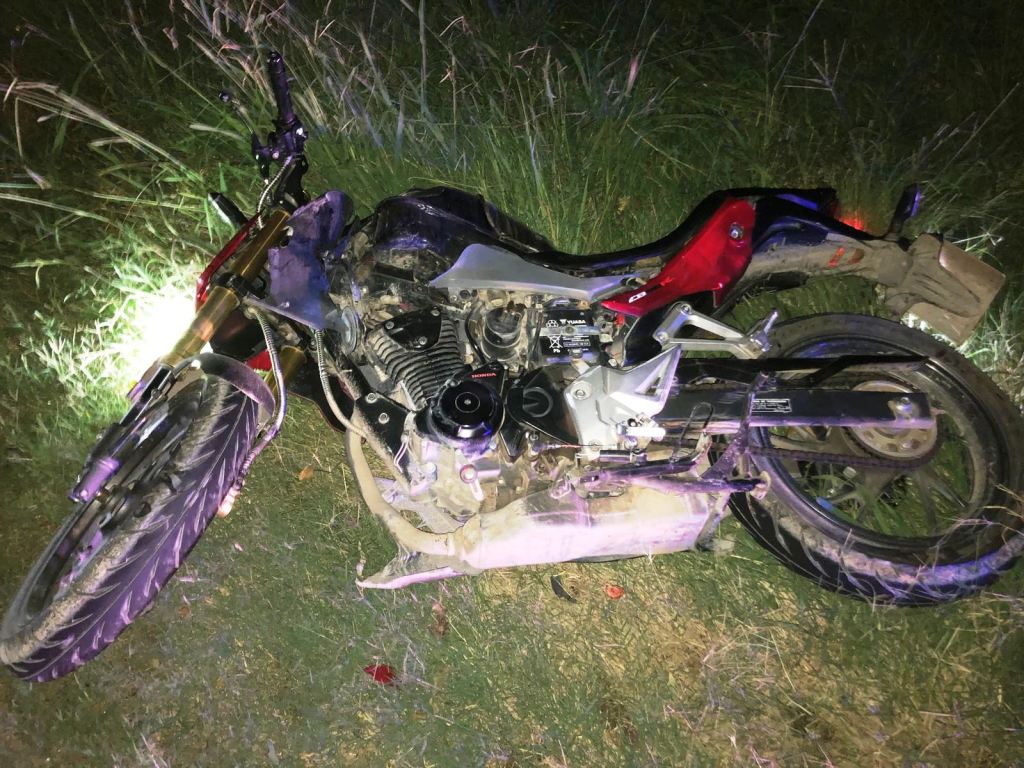 La Ruta 7, otra vez escenario de un grave accidente frontal entre un camión y una&nbsp;moto