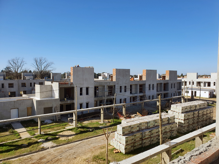 Preocupa la parálisis de la obra pública en Junín. (EN).