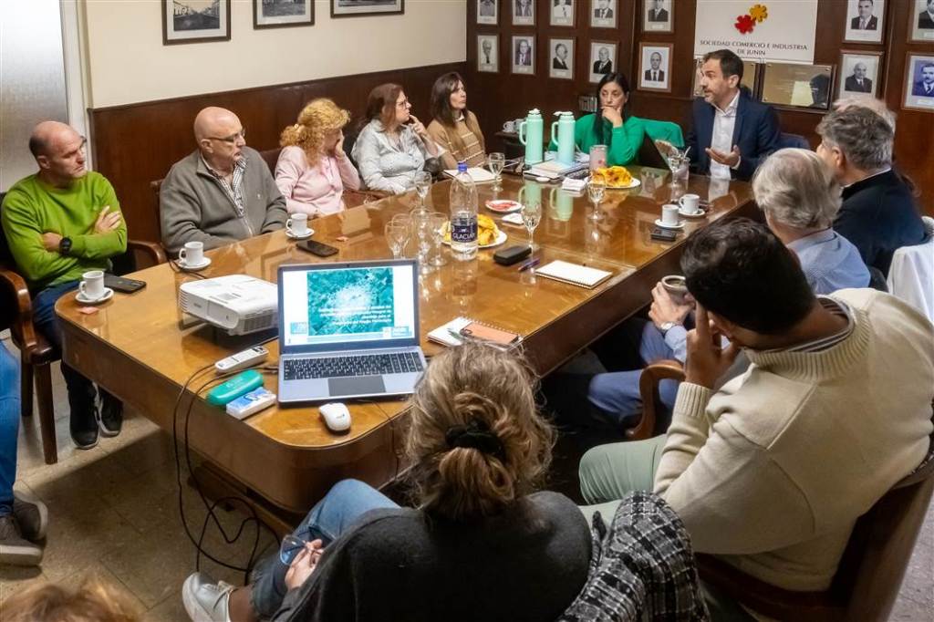 Asegura Petrecca que el Gobierno busca avanzar con la venta de terrenos ferroviarios “ociosos” y que Junín “estaría&nbsp;incluido”