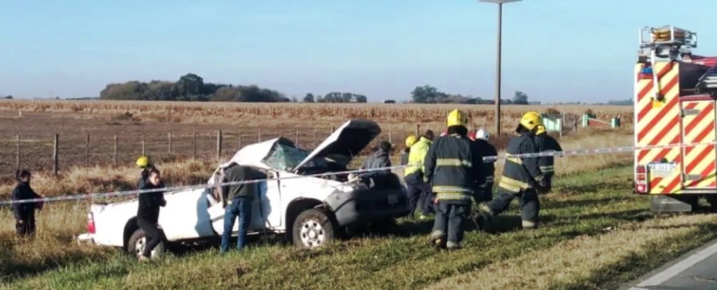Fatal accidente en Rojas: un muerto y un herido tras el vuelco de una&nbsp;Toyota