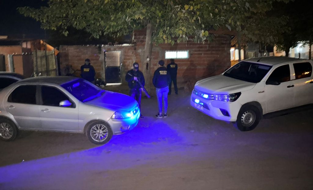 El último «baile» de la famosa «Pata Cumbia»: cayó pareja narco en un operativo en el barrio La&nbsp;Celeste