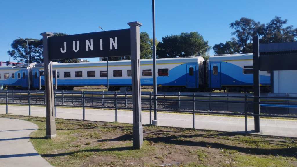 El tren de Junín llegaría hasta Retiro recién a fines de julio.