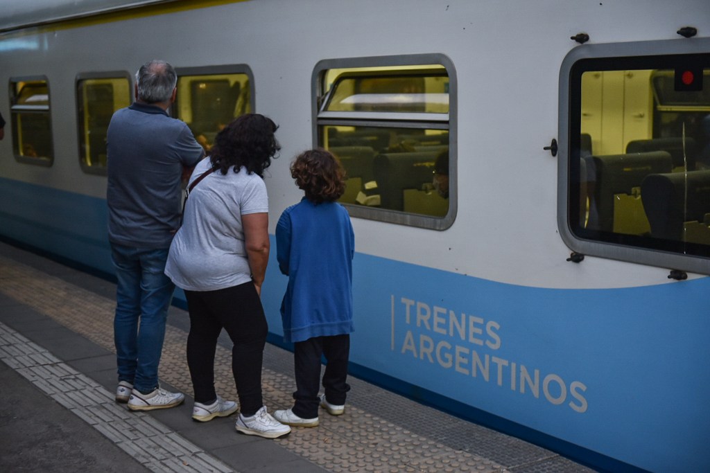 Vuelve el servicio  de tren a Junín desde el 10 de junio con venta de boletos habilitada y llega hasta&nbsp;Caseros