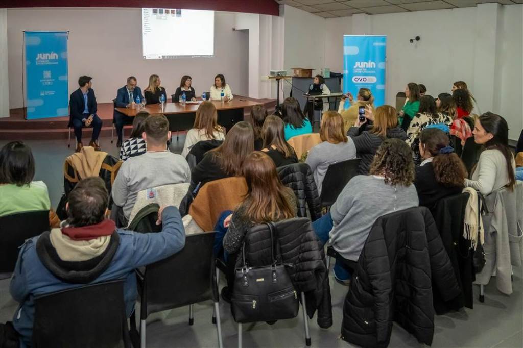 Por iniciativa del Municipio y junto al Ministerio Público Fiscal, se desarrolló una importante jornada de concientización y prevención de la ludopatía