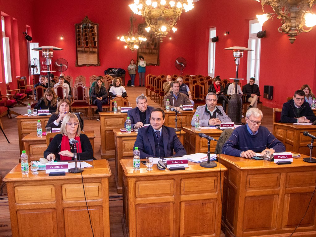 Juntos y UxP coincidieron en un pedido para que se investigue y esclarezca la denuncia contra Alberto Fernández por violencia de&nbsp;género