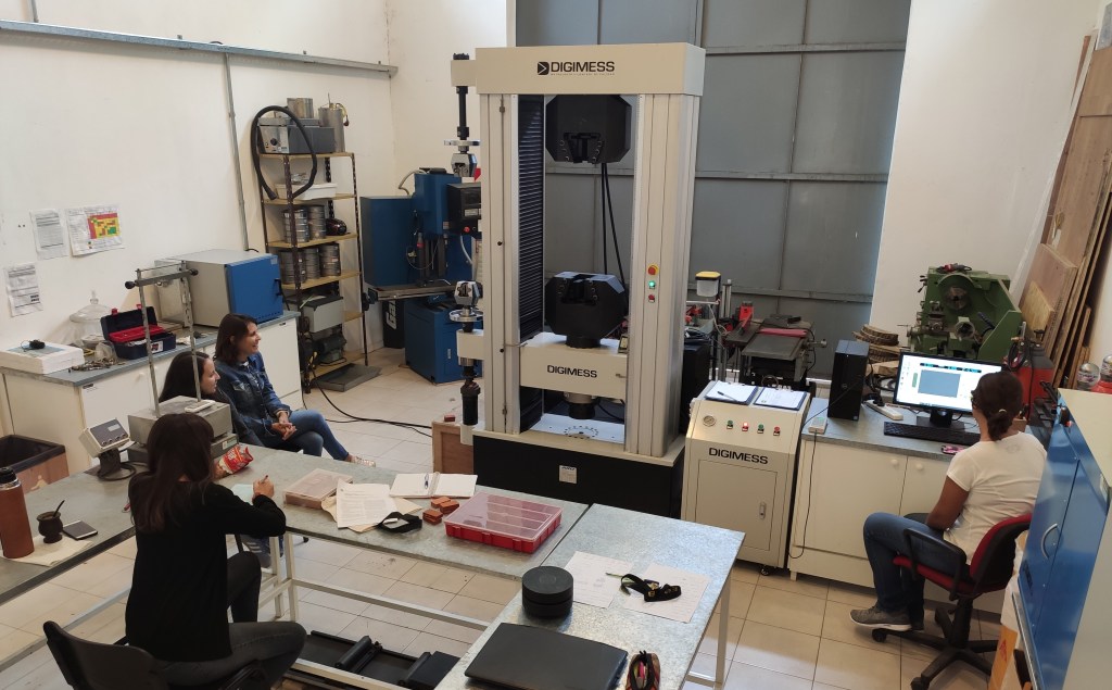 Cumple diez años el Laboratorio de Ensayos de Materiales y Estructuras de la&nbsp;UNNOBA