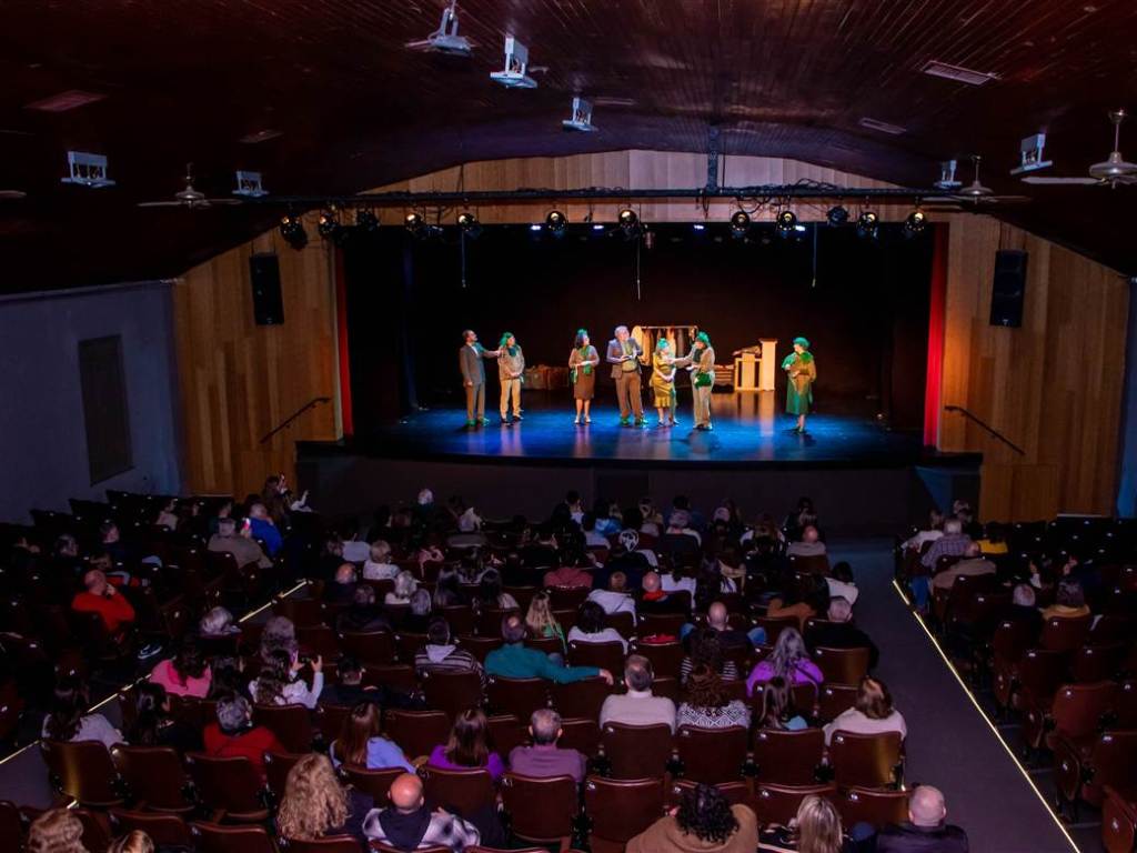 Vecinos a Escena estrenó una obra en La Ranchería sobre el casamiento de Evita y&nbsp;Perón