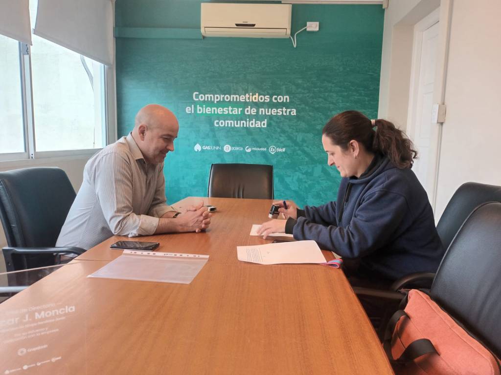 Grupo Junín, a través de Acerca, renueva los convenios de servicio de internet&nbsp;bonificado