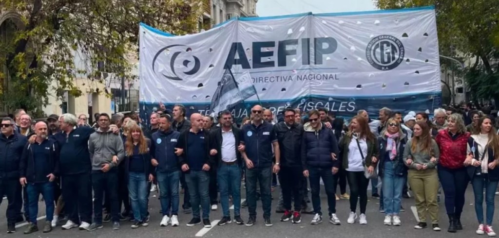 Trabajadores de AFIP definen medidas de fuerza: «No serán toleradas desvinculaciones en base al origen&nbsp;político»