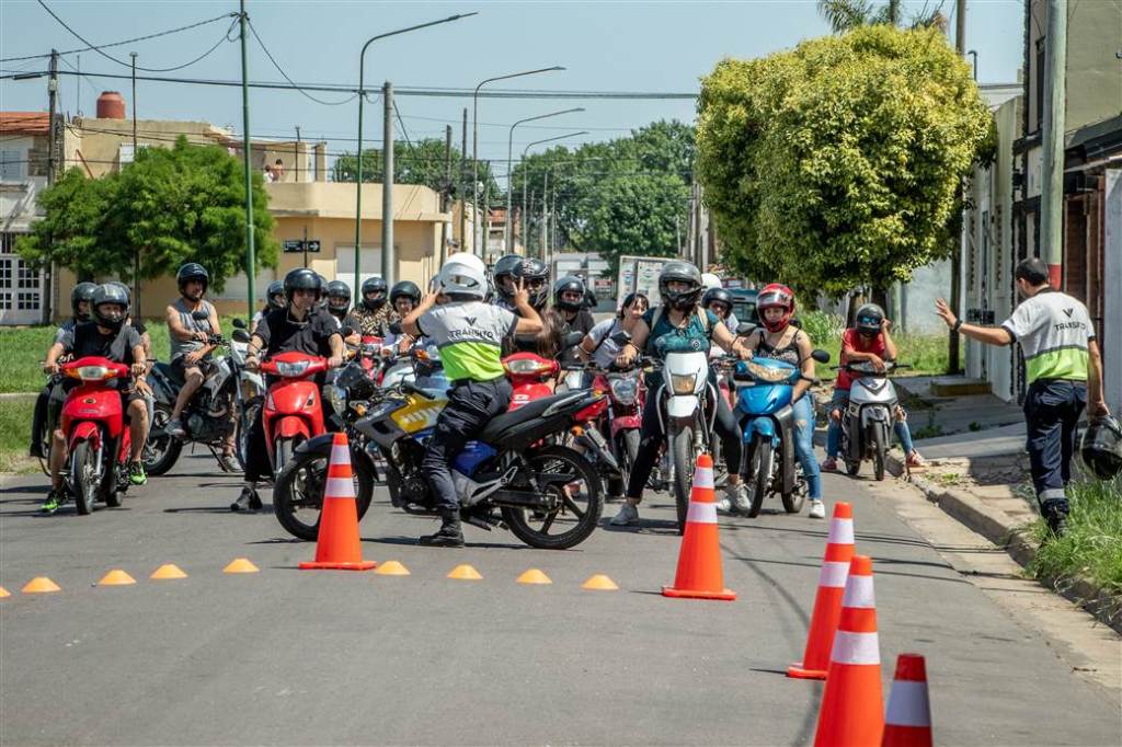 «Sin casco no hay moto»: continúan los controles y clínicas de manejo seguro en&nbsp;Junín