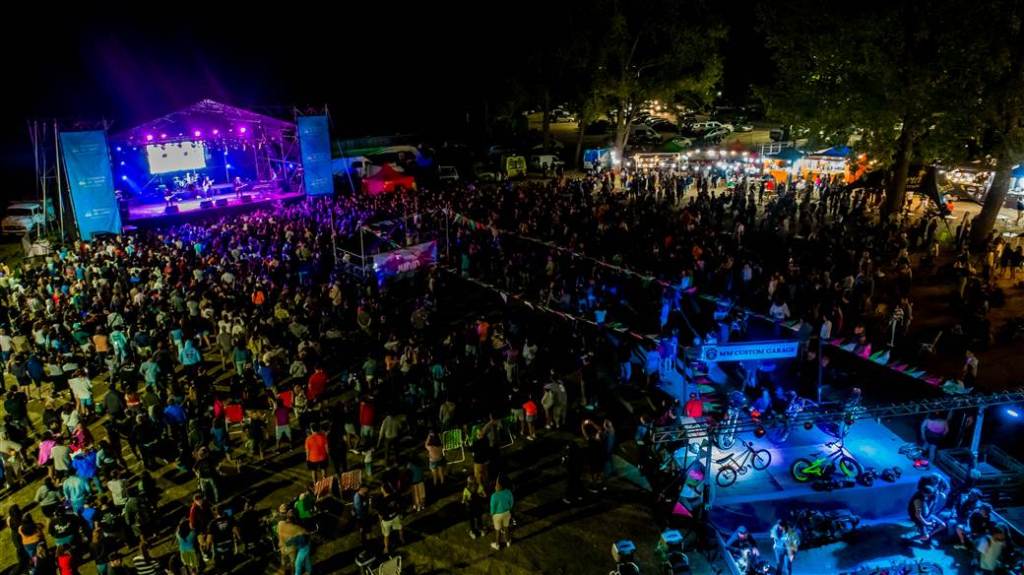 Comienza la segunda edición de los Puntos de Encuentro en el PNLG: Ella Es Tan Cargosa y más artistas locales en&nbsp;vivo