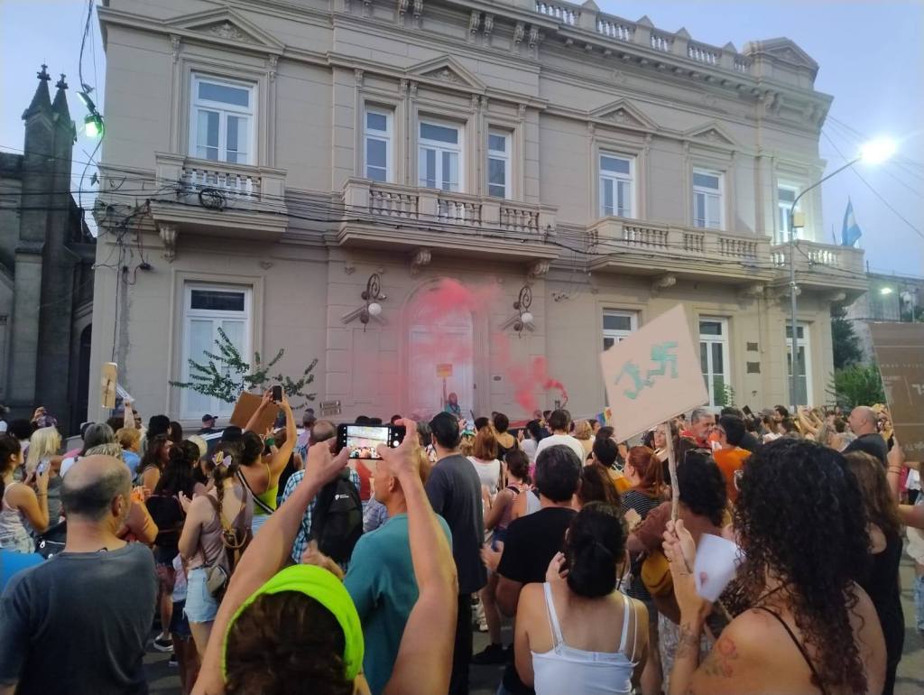 El colectivo LGTBIQ+ marchó en Junín y en todo el país en rechazo del discurso de Javier Milei contra la&nbsp;diversidad