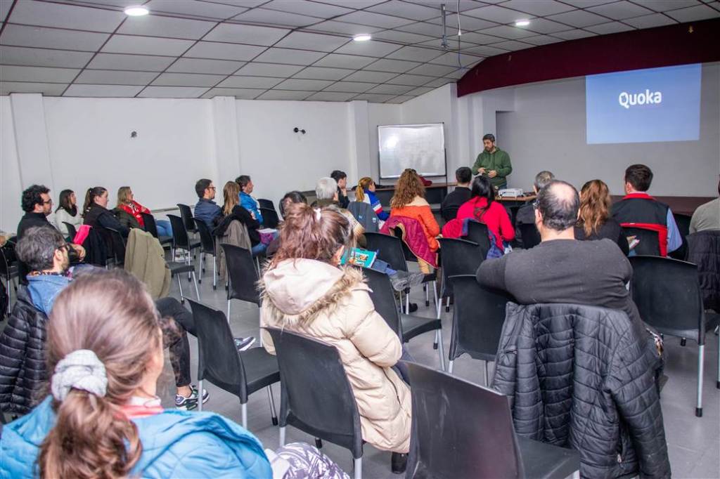 Capacitación gratuita en Junín: cómo usar la inteligencia artificial para potenciar tu emprendimiento. (Foto: Prensa Gobierno de Junín).