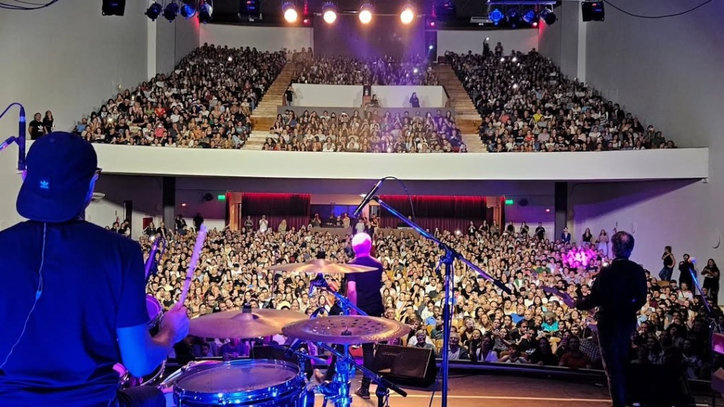 ¡Estelares encendió Junín! El Teatro San Carlos vibró con un show inolvidable. (Foto: Instagram/@pepeavilatv).