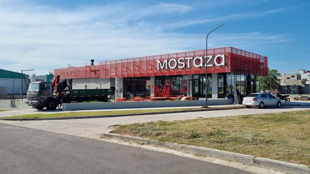 Mostaza abre un local en Junín. (Foto: EN).