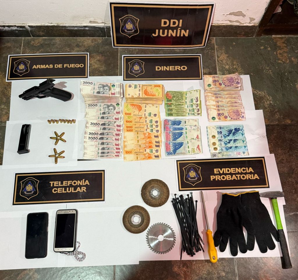 Megaoperativo en Junín y Pergamino: desbaratan banda de boqueteros que asaltaba financieras y casas con cajas fuertes. (Foto: EN).