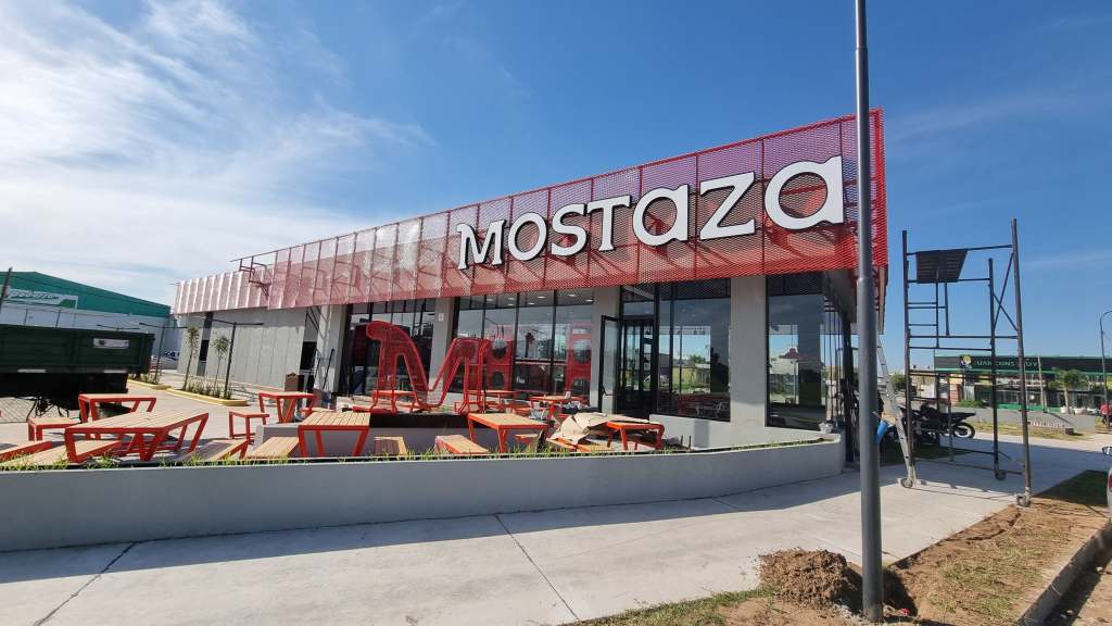 Mostaza abrirá las 24 hs en Junín con atención rápida para autos y ya generó 70&nbsp;empleos