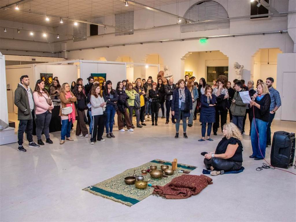 Noches de los Museos: vecinos y artistas acompañaron masivamente a pesar del&nbsp;clima