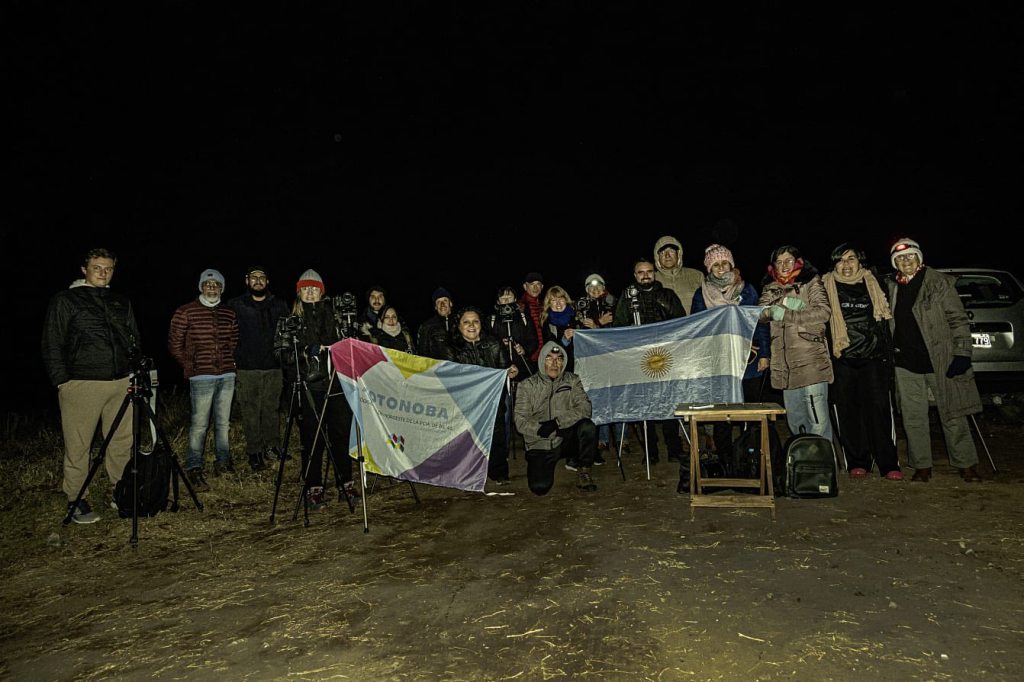 Fotonoba capturó el cielo estrellado de Junín en una noche única en la Laguna de&nbsp;Gómez