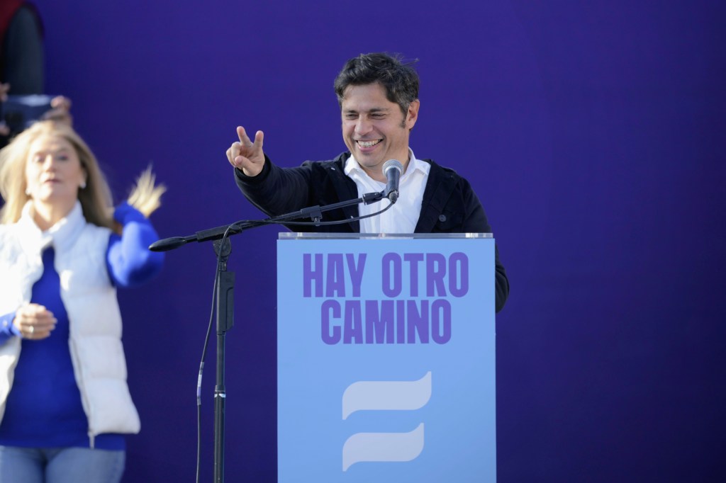 Kicillof lanzó su espacio y advirtió que la baja de la inflación en el modelo de Milei se explica por “dólar planchado y salario&nbsp;destrozado”