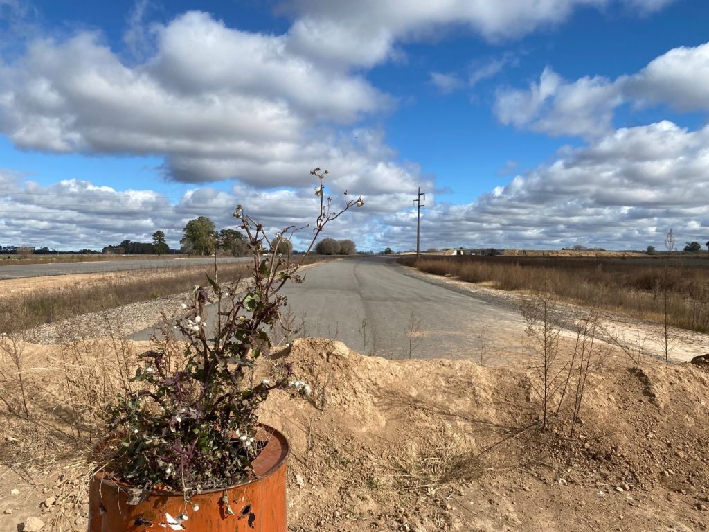 "La obra está paralizada y abandonada": el Concejo Deliberante de Chacabuco volvió a reclamar por la reactivación de la Variante sobre la Ruta 7. (Foto: Edición Noroeste).