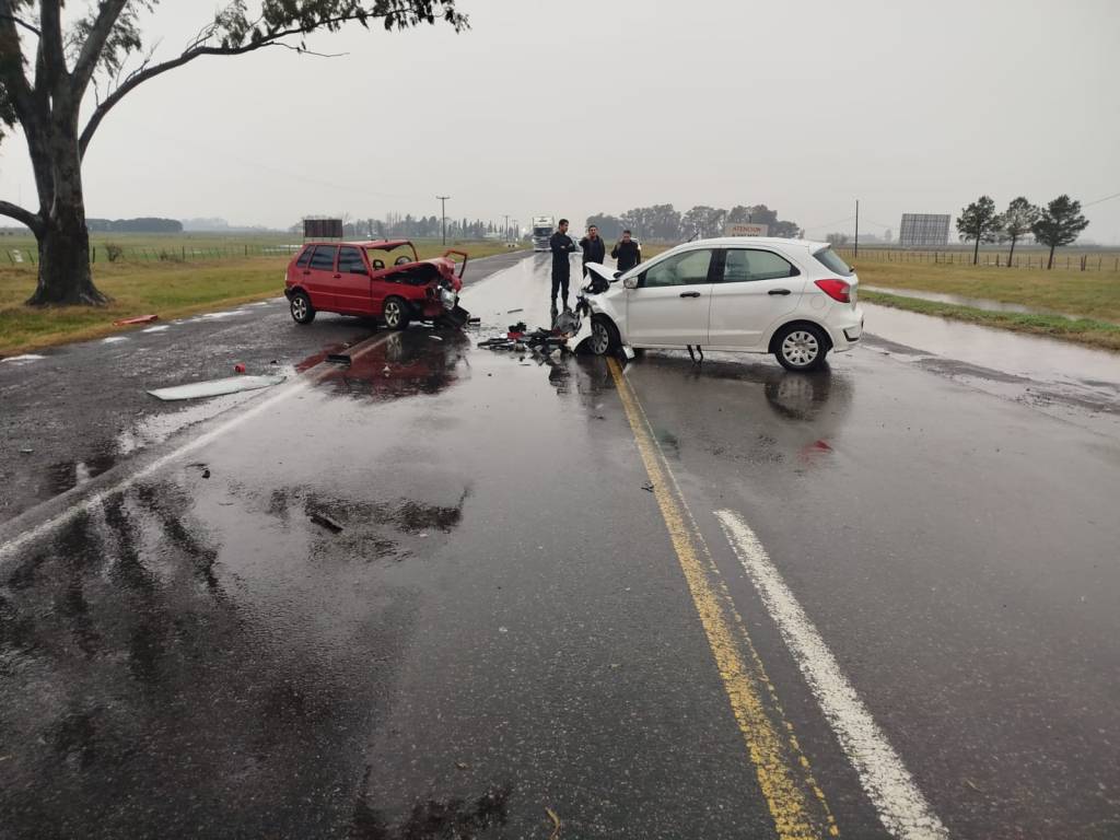 Impactante choque frontal en la Ruta 7: un hombre murió y dos mujeres resultaron heridas en&nbsp;Vedia