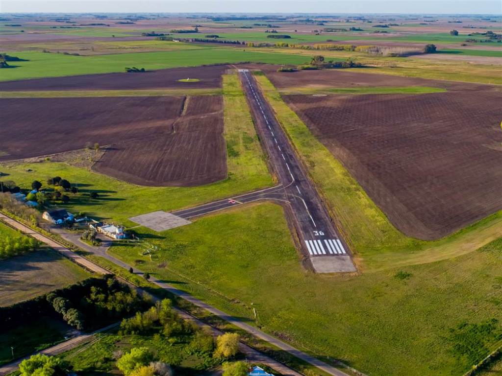Junín avanza con el balizamiento del aeródromo: una obra clave de $80&nbsp;millones