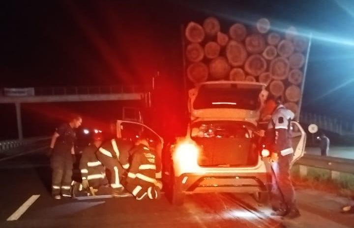 Choque en la Ruta 7: un hombre sufrió graves heridas al colisionar contra un camión en&nbsp;Junín