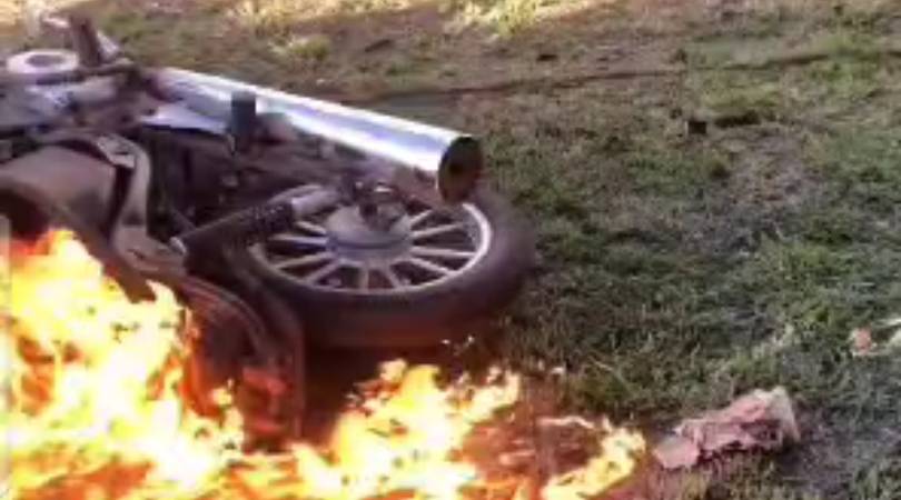 Chacabuco: una mujer prendió fuego su moto luego de ser retenida por agentes de&nbsp;tránsito