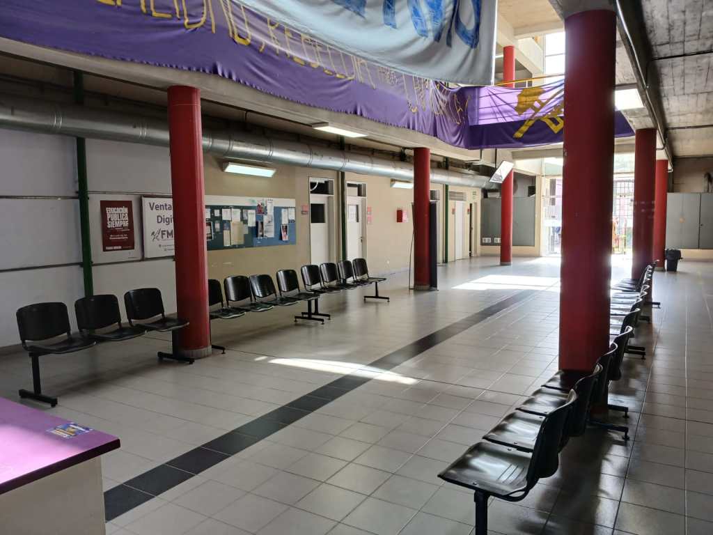 Alto acatamiento al paro en la Unnoba. (Foto: EN).