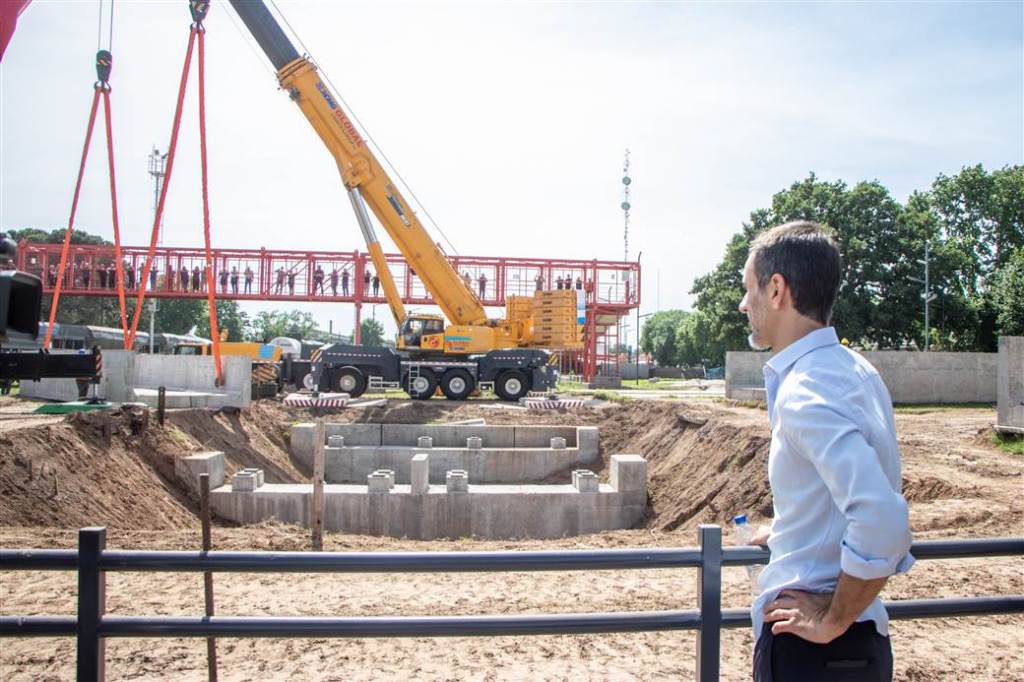 Petrecca le agradeció a Milei por la reactivación del paso bajo nivel: “Es una de las pocas obras en todo el país que se&nbsp;reactivó”