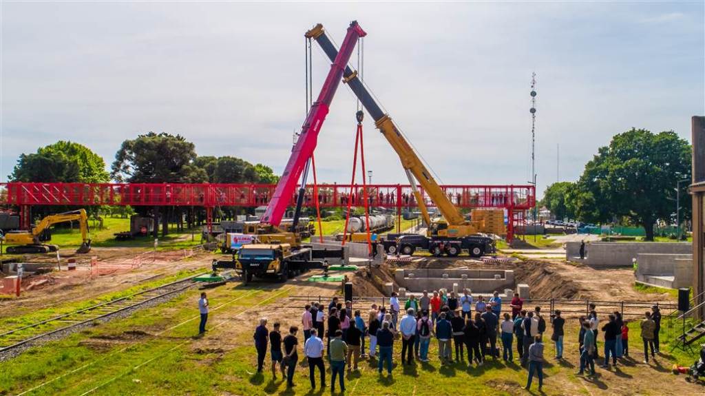 Se reanudó la obra del paso bajo nivel de Junín. (Foto: Prensa Gobierno de Junín).