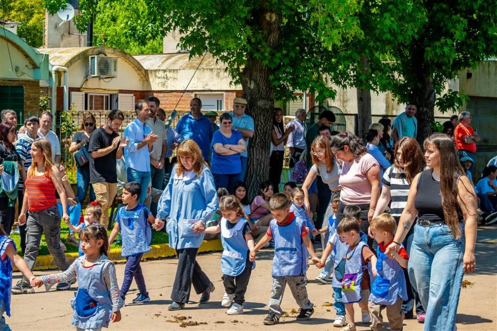 Saforcada vivió la 28ª Fiesta del Peón Rural: música, gastronomía y tradición en un solo&nbsp;día