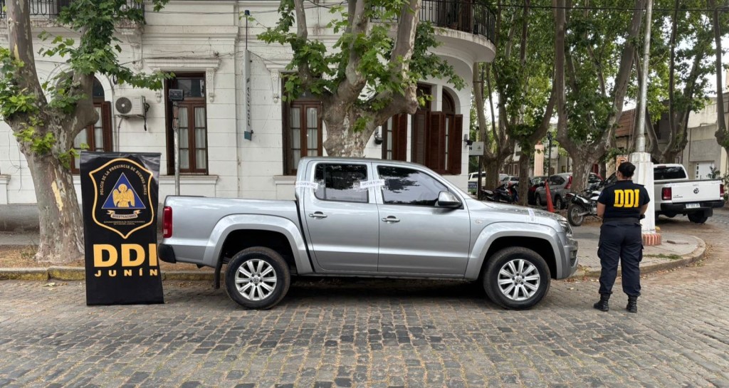 Cayó uno de los “tres mosqueteros” de Junín al volante de una Amarok con pedido de&nbsp;secuestro