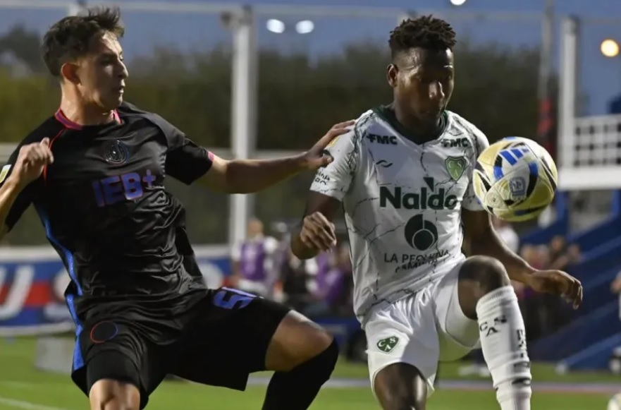 Quién es Jhon Rentería, el delantero colombiano por el que Sarmiento comprará el 70% del&nbsp;pase